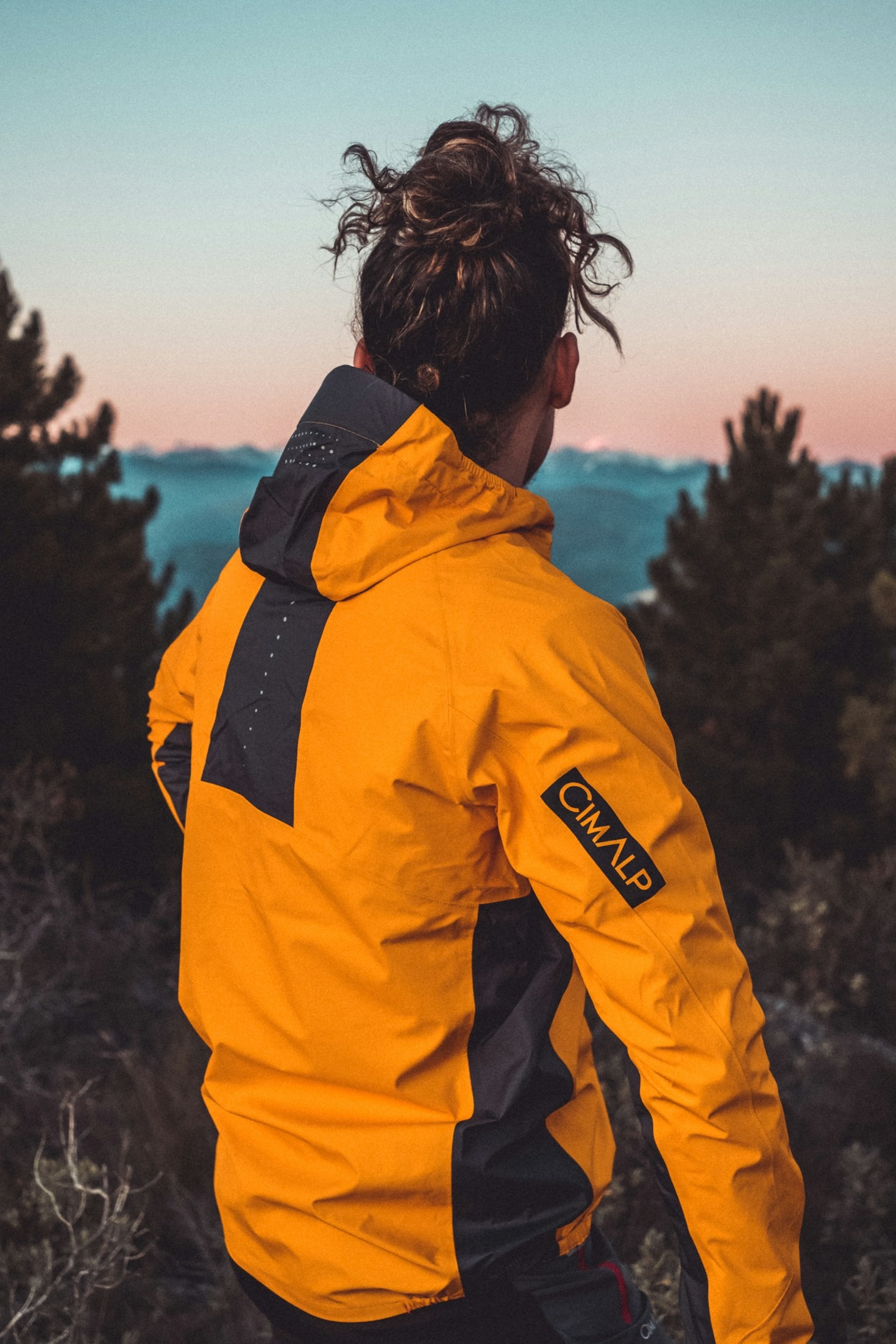 Moda funcional: o que vestir em aventuras selvagens